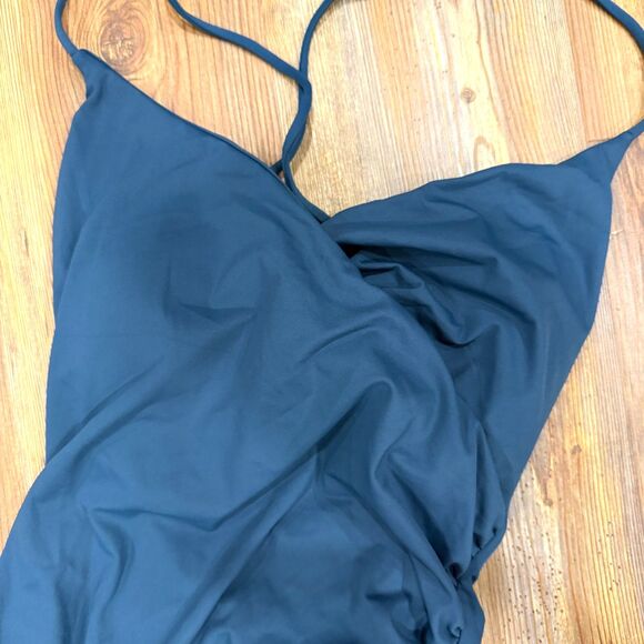 HALARA NWT Softly Zero Ruched Bodycon Dress in Ink Green - Size Small - Picture 5 of 8